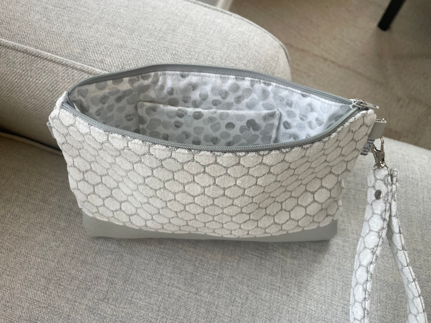 Convertible Purse - Honeycomb