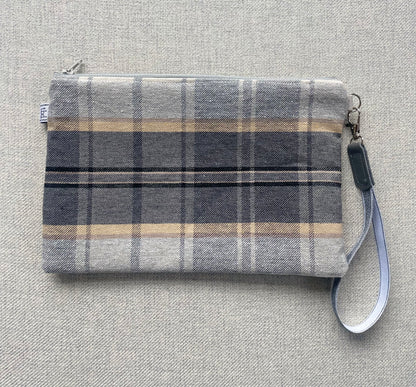 Clutch / Wristlet Yellow & Grey