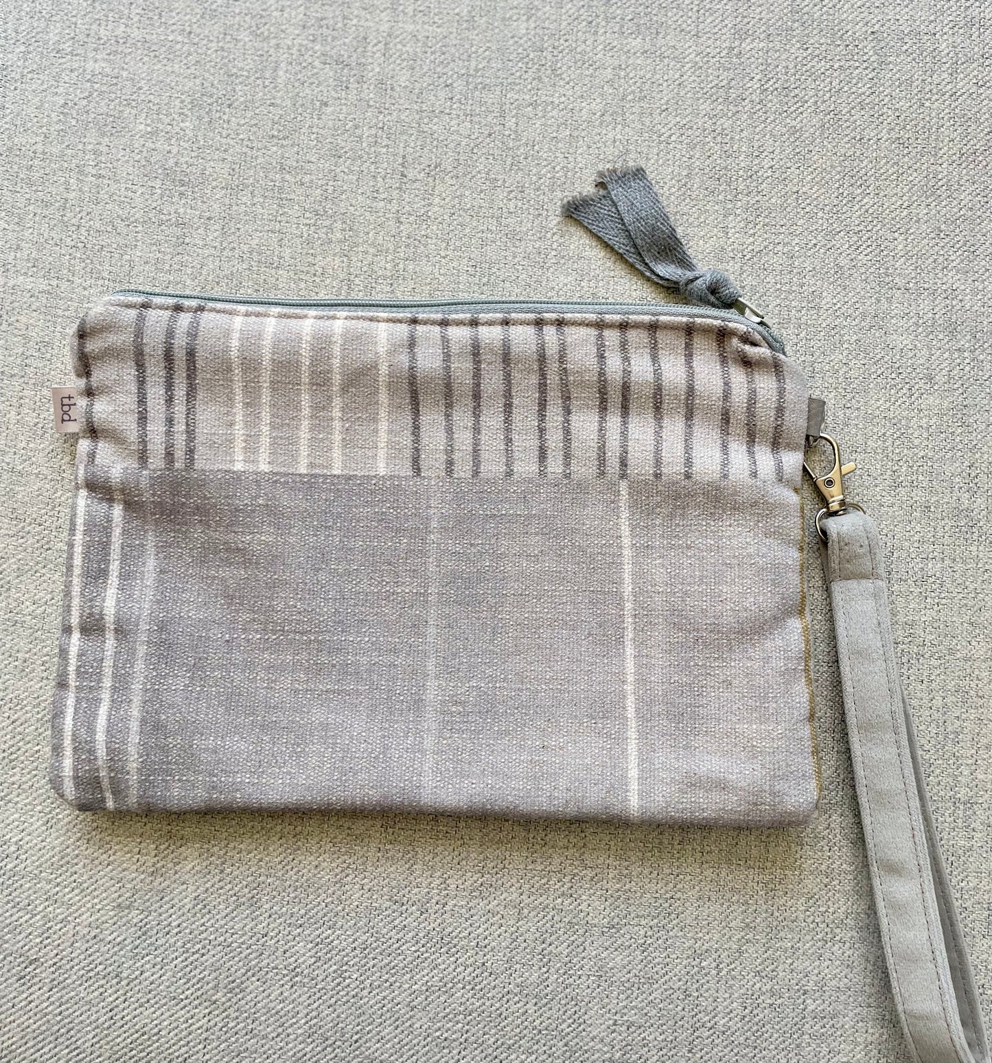 Clutch / Wristlet Gray Stripe