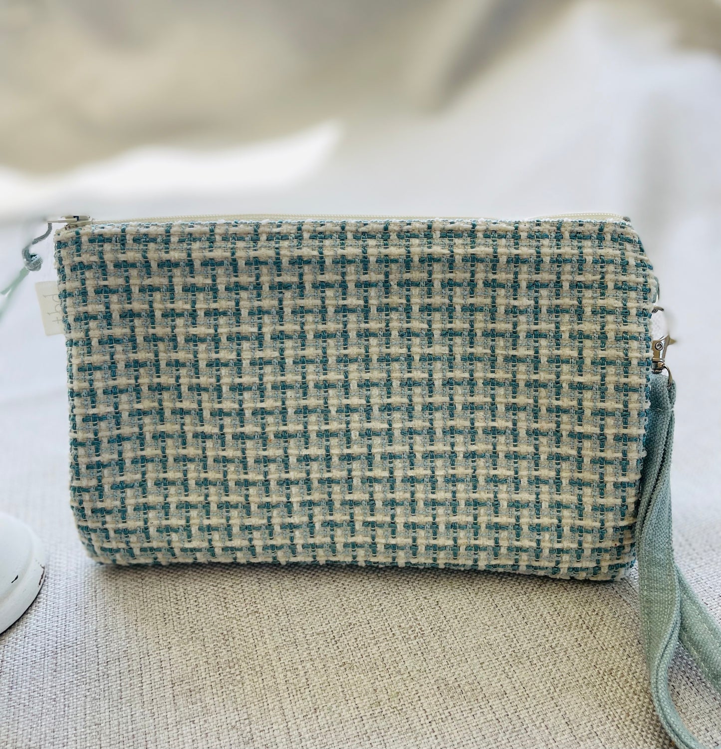 Clutch / Wristlet Lt Blue Weave Mini